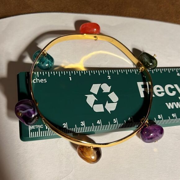 Gold tone bracelet with 6 colored gemstones. - Picture 4 of 4